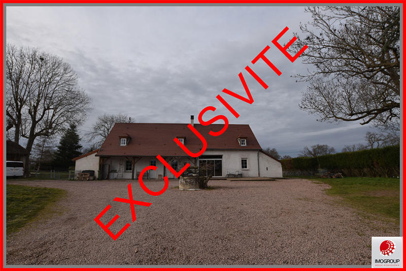 Longère - 231 m² - 7 pièces