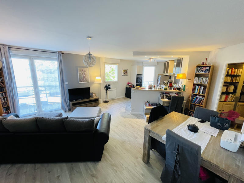 Appartement - 76 m² - 3 pièces