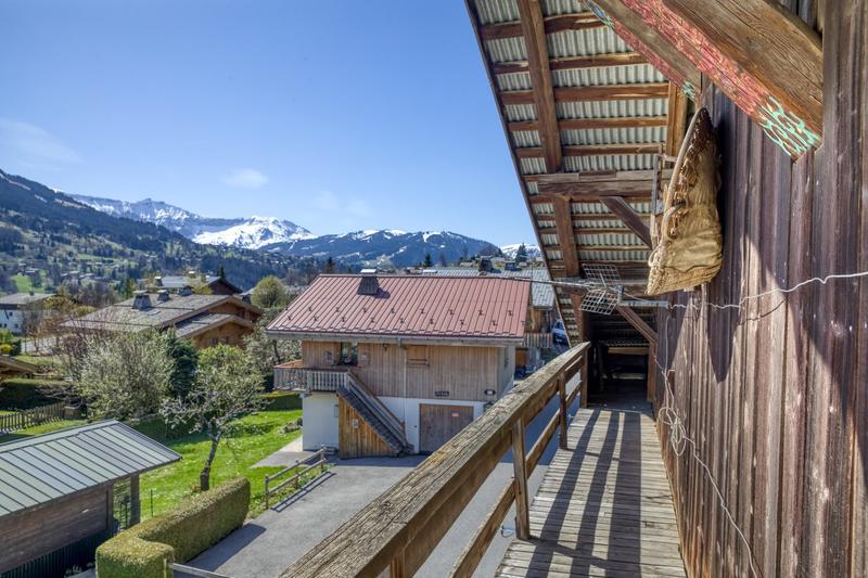 Châlet - 527 m² - 4 pièces