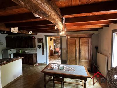 Maison - 170 m² - 7 pièces