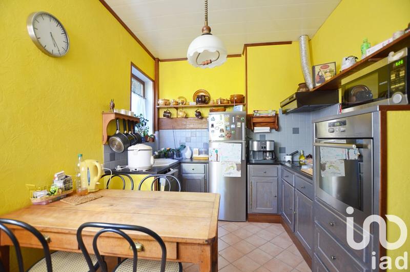 Maison - 104 m² - 4 pièces