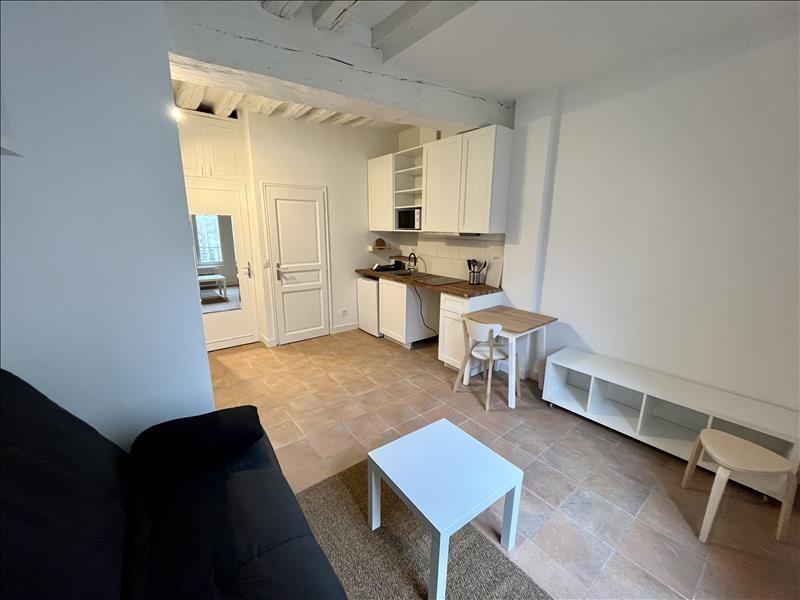 Studio - 18 m² - 1 pièce