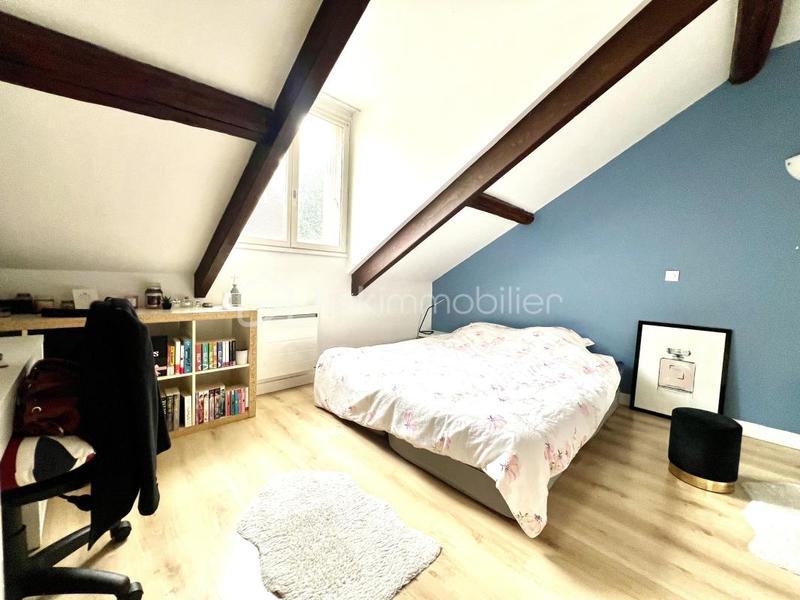 Maison bourgeoise - 200 m² - 7 pièces