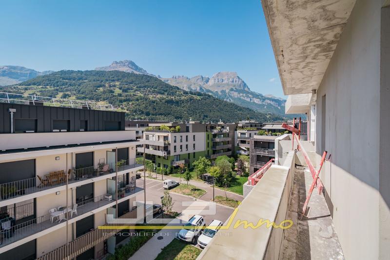 Appartement - 88 m² - 4 pièces