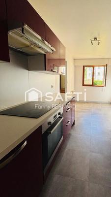 Appartement - 90 m² - 4 pièces