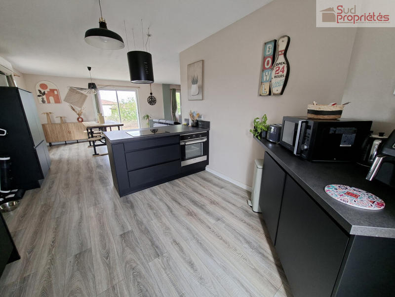 Maison - 85 m² - 3 pièces