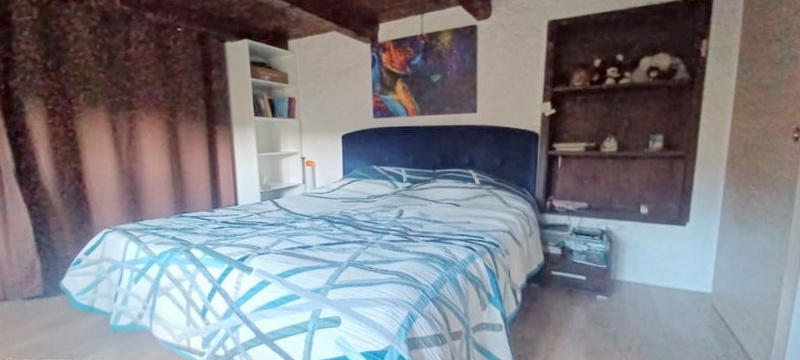 Maison - 230 m² - 7 pièces