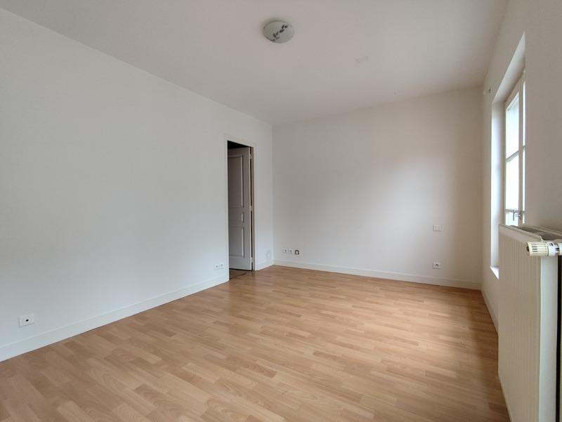Appartement - 100 m² - 4 pièces