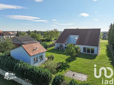 Maison - 271 m² - 5 pièces