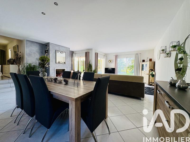 Maison - 150 m² - 6 pièces