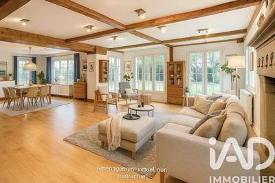 Maison - 220 m² - 7 pièces