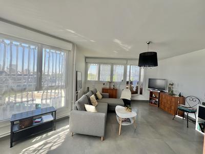 Appartement - 72 m² - 3 pièces