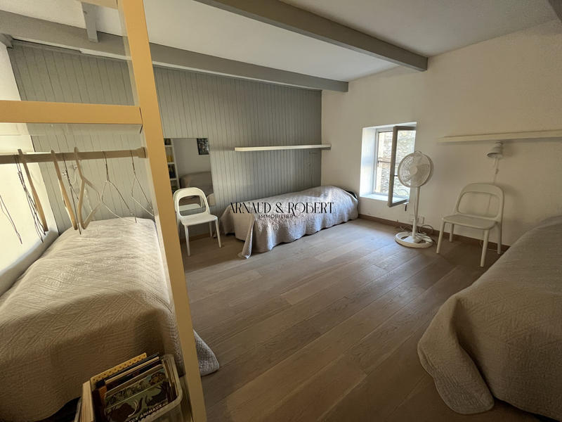 Maison - 107 m² - 6 pièces