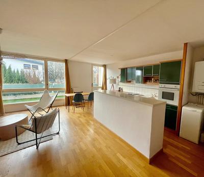 Appartement - 94 m² - 5 pièces