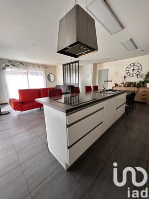 Maison - 112 m² - 4 pièces