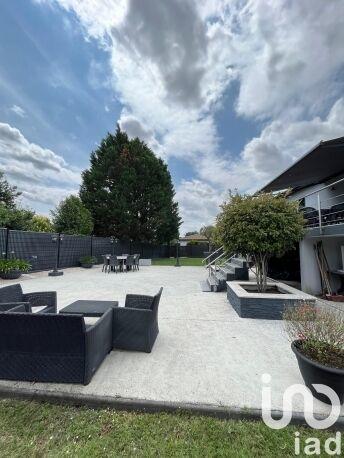 Maison - 178 m² - 5 pièces