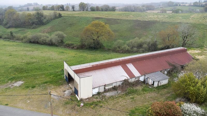 Terrain - 8 000 m²