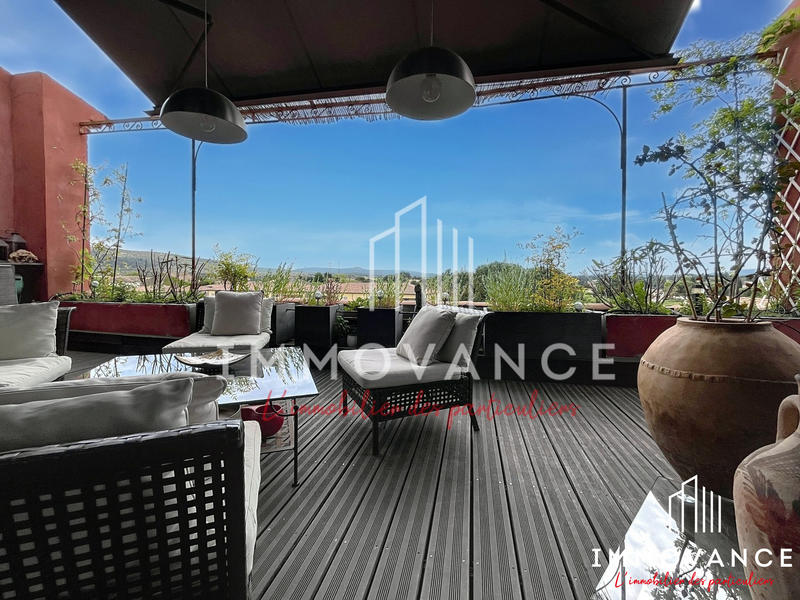 Duplex - 146 m² - 5 pièces