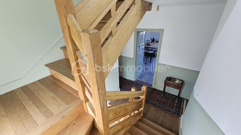 Maison en pierre - 241 m² - 10 pièces