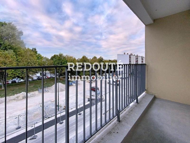 Appartement - 96 m² - 5 pièces