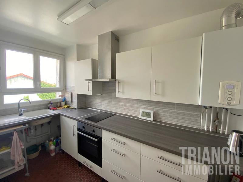 Appartement - 64 m² - 4 pièces