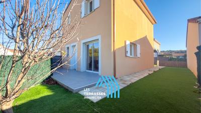 Villa - 100 m² - 6 pièces