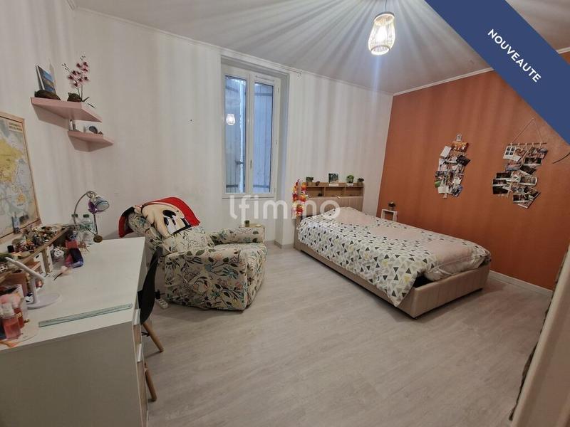 Maison en pierre - 130 m² - 3 pièces