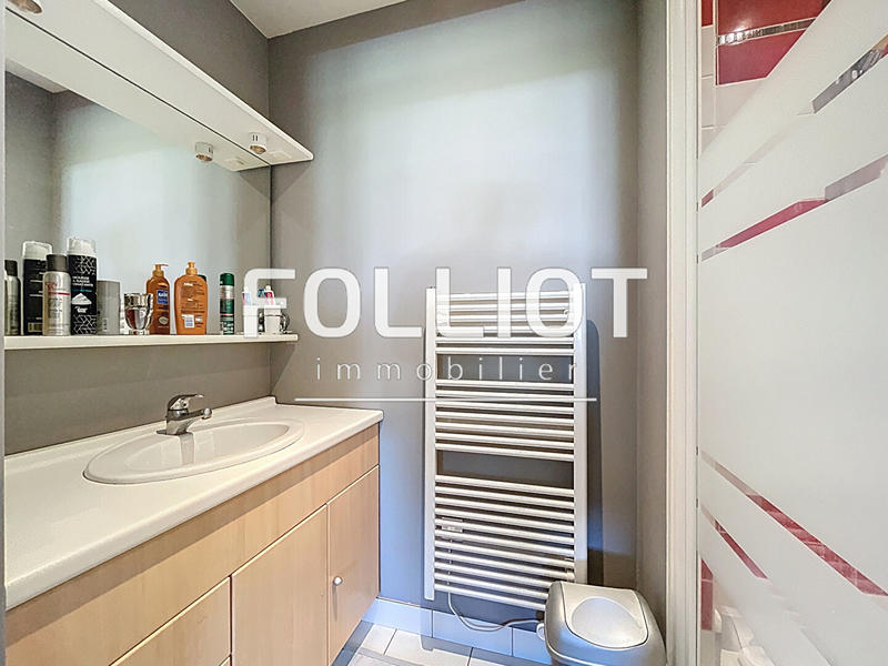 Maison - 142 m² - 7 pièces