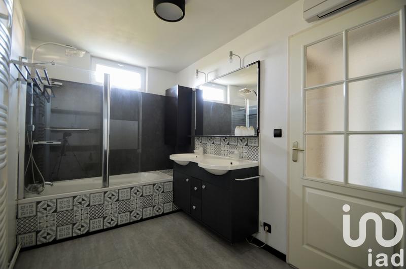 Maison - 136 m² - 7 pièces