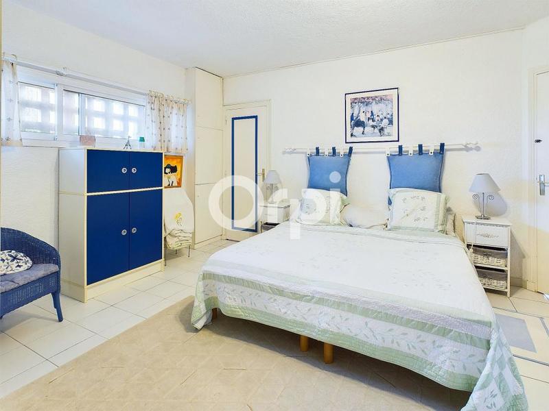 Villa - 191 m² - 6 pièces