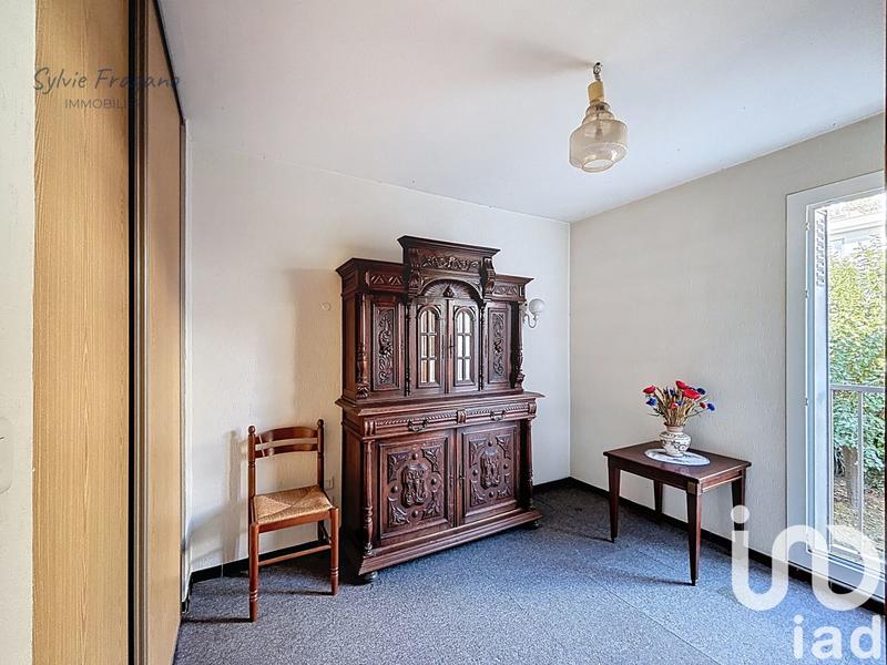 Appartement - 96 m² - 5 pièces