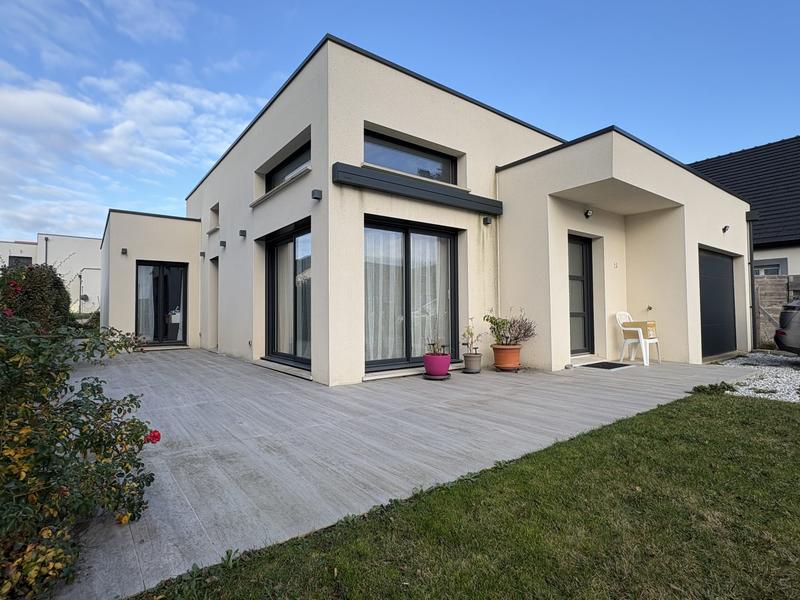Maison contemporaine - 126 m² - 5 pièces
