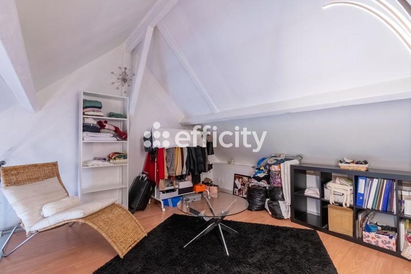 Pavillon - 128 m² - 5 pièces