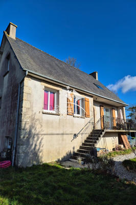 Maison - 140 m² - 6 pièces