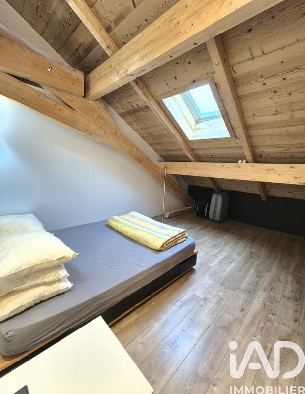 Maison - 180 m² - 5 pièces