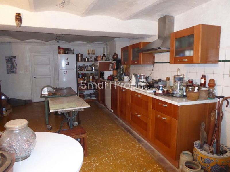 Propriété - 330 m² - 15 pièces