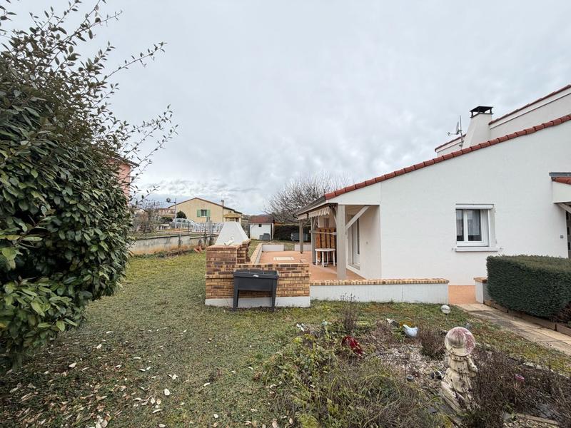 Maison traditionnelle - 93 m² - 7 pièces