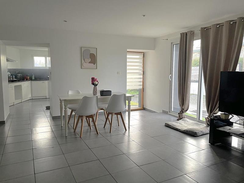 Maison - 120 m² - 4 pièces