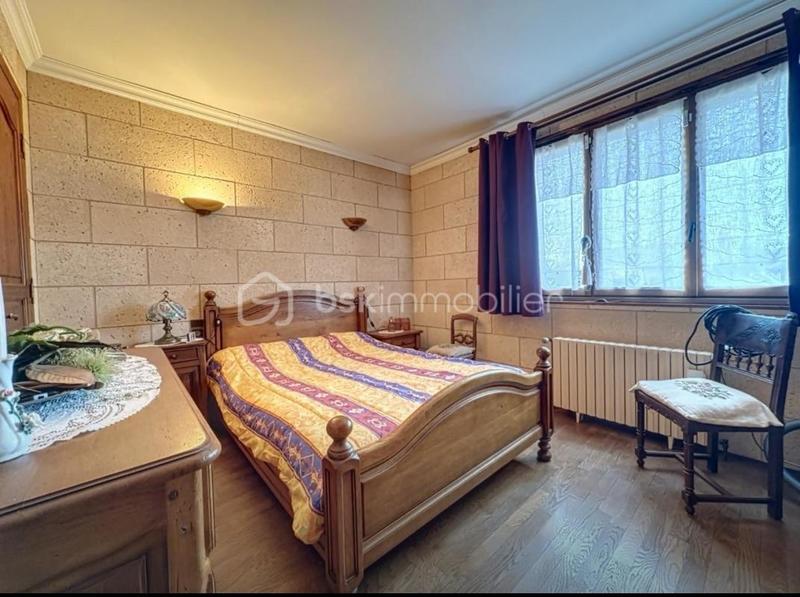 Maison - 95 m² - 5 pièces