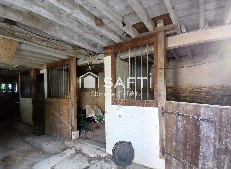 Maison - 260 m² - 11 pièces