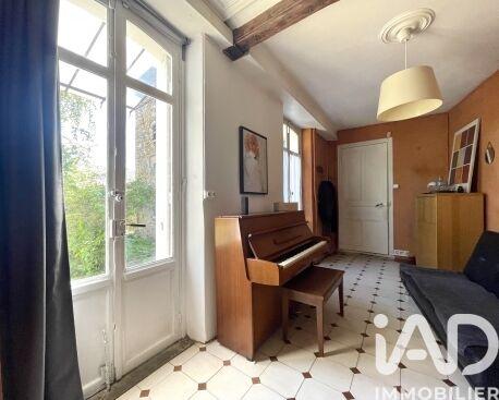 Maison - 171 m² - 8 pièces