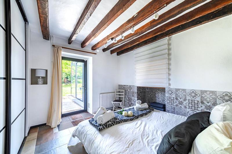 Demeure - 212 m² - 10 pièces