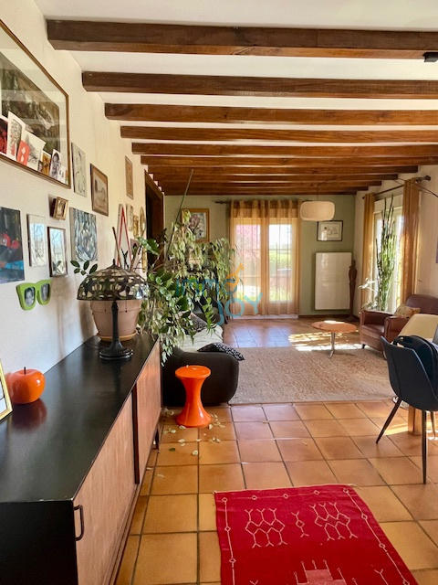 Maison - 192 m² - 6 pièces