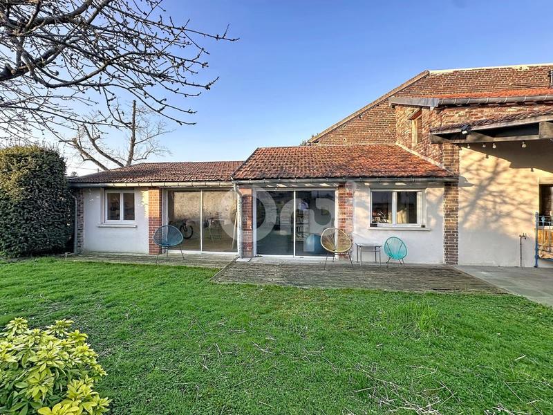 Maison - 137 m² - 5 pièces