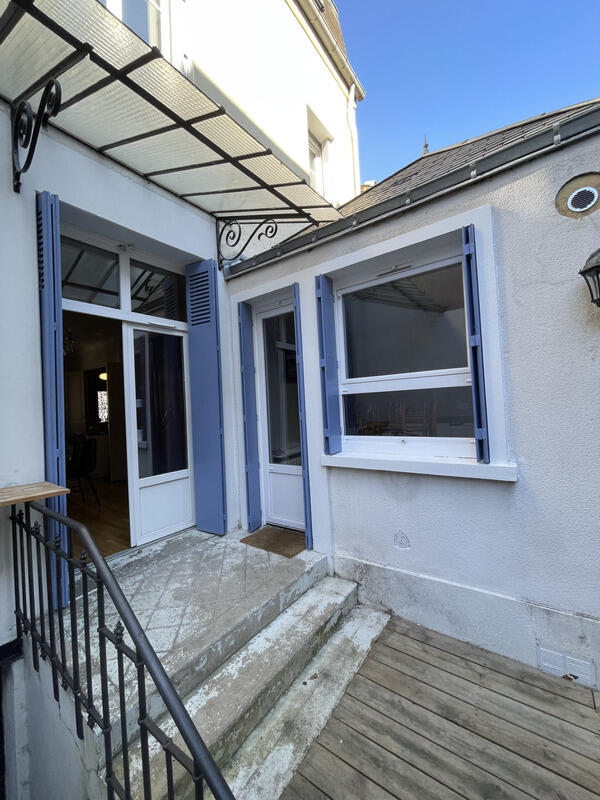 Maison bourgeoise - 137 m² - 7 pièces