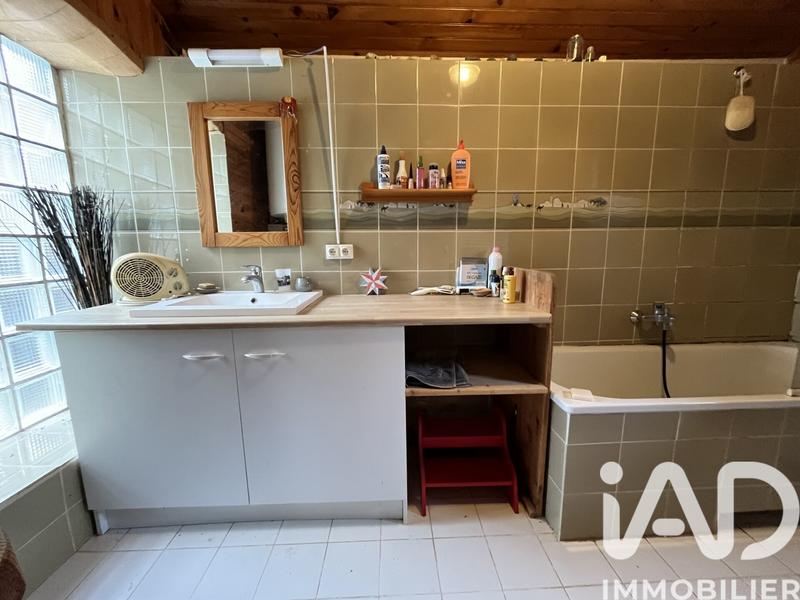 Maison - 148 m² - 7 pièces