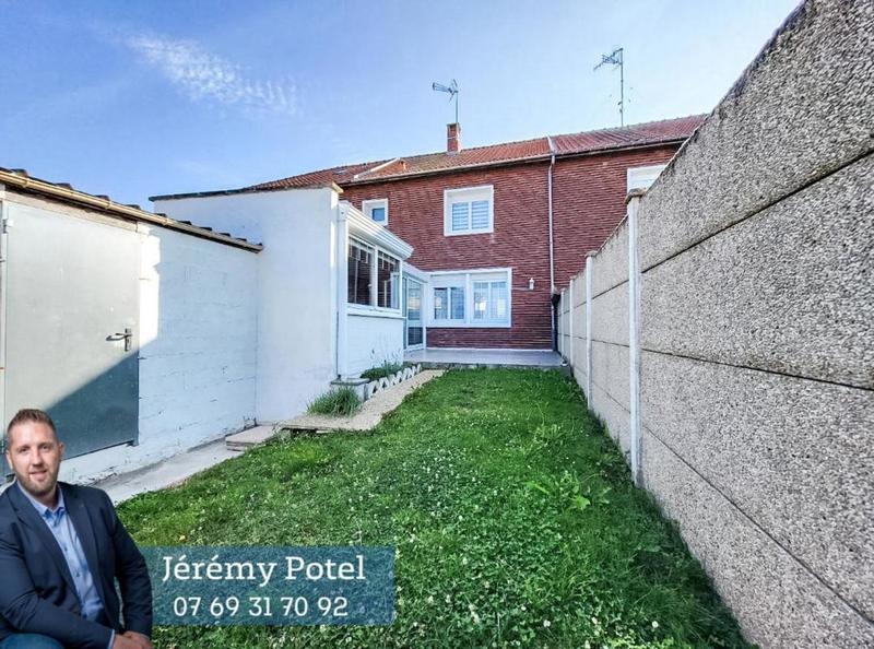 Maison - 86 m² - 6 pièces