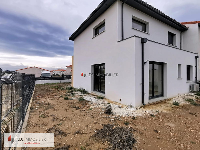 Villa - 99 m² - 4 pièces