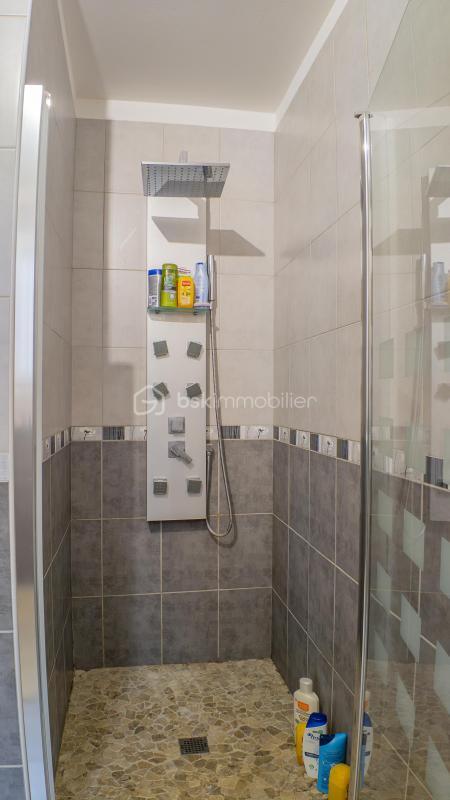 Maison - 138 m² - 5 pièces