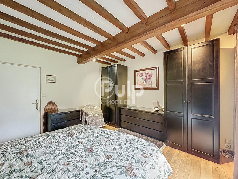 Longère - 221 m² - 11 pièces